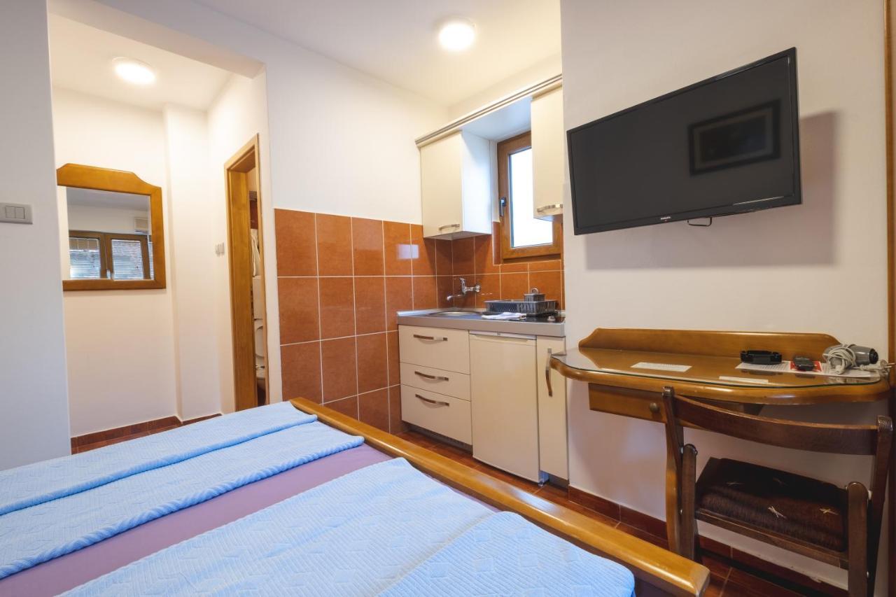 Bel Mare Apartments Budva Ngoại thất bức ảnh